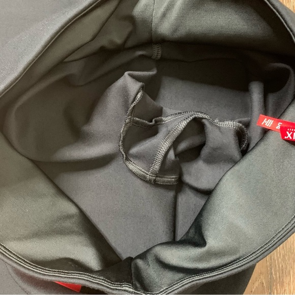 Spanx womens black Ponte knit ankle leggings L NWT - Picture 8 of 10